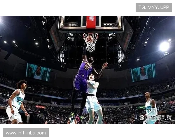 湖人客场挑战灰熊，里夫斯缺阵下控球权分配成关键